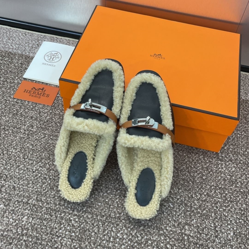 Hermes Slippers